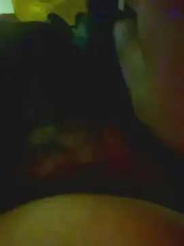 Juciihairypussi  live sex cam