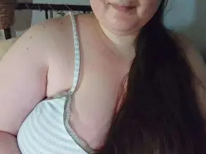 Queennie  live sex cam