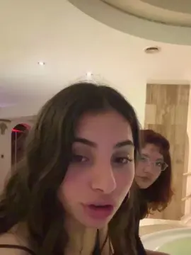 Lulariccii  live sex cam