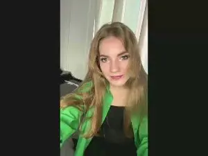 MarciReyolds  live sex cam