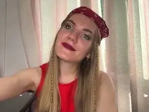 MarciReyolds  live sex cam
