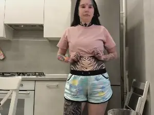 OnitaRawe  live sex cam