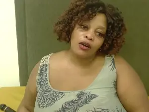 BounceBootyx5  live sex cam
