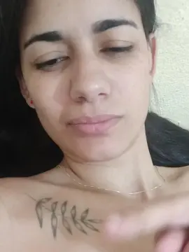 Mamamiabr2  live sex cam