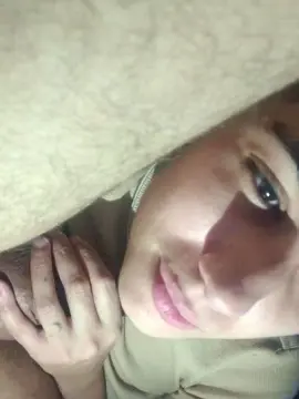 Mamamiabr2  live sex cam