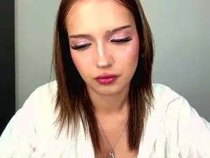 CharlottCuti  live sex cam
