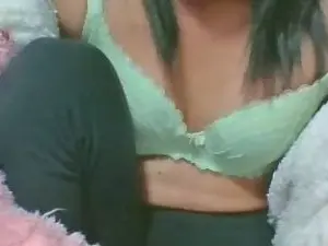 Kennie_fun  live sex cam
