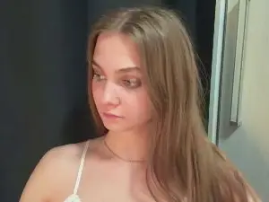 LakeshaBanana  live sex cam