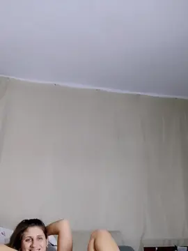 Marina1995  live sex cam