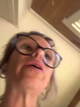 Sweetgoddess83  live sex cam