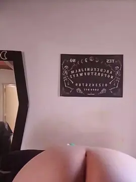 Cathlynn  live sex cam