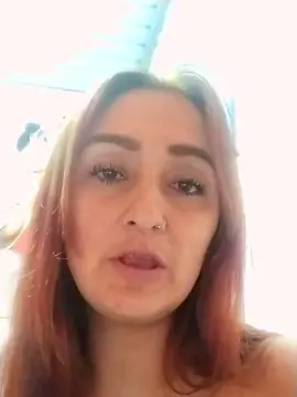 Thiana222  live sex cam