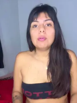Miaaromero  live sex cam