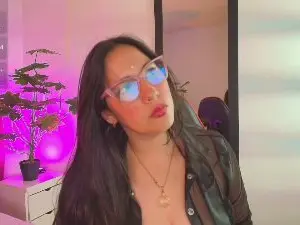 Rossy_Marks  live sex cam
