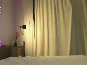 Sweettitsbby  live sex cam