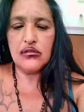 Valery882  live sex cam