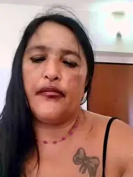 Valery882  live sex cam