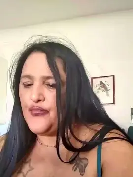 Valery882  live sex cam