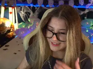 Lissaa_Moon  live sex cam