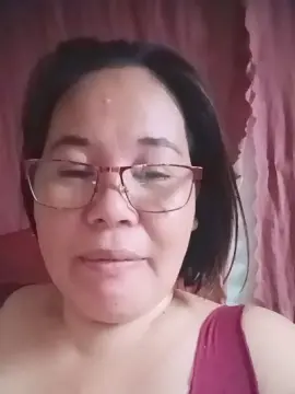 Mystica40  live sex cam