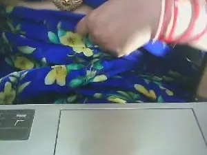 Sexypooja69  live sex cam