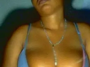 Yaspretty6  live sex cam