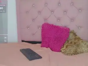 Nicole_bigboobs  live sex cam
