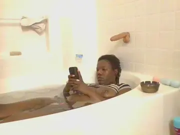 Chocolatepinkps  live sex cam