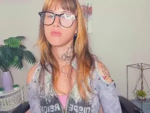 IdaliaSpiess  live sex cam
