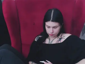 VenomDoll  live sex cam