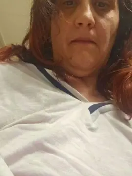 Bigtits4u3  live sex cam
