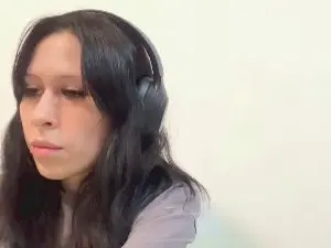 DeedeeQuayle  live sex cam