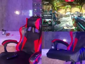 LuciaReid  live sex cam