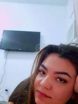 Raissasts  live sex cam