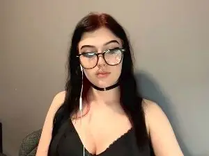 CassieEngl  live sex cam