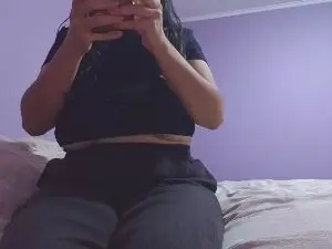 Mlohanbby  live sex cam
