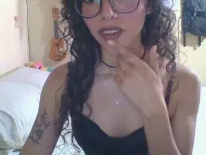 Isakity  live sex cam