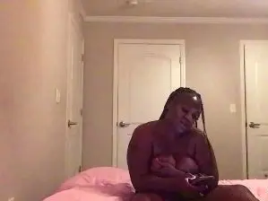 Keyvi_  live sex cam