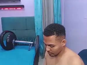 Sweetpussy_ea  live sex cam