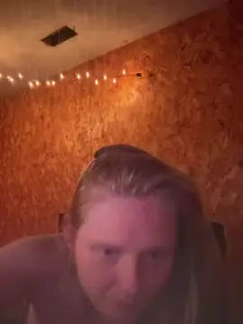 THeartBreaKerr  live sex cam