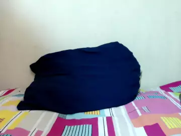 Kamina_Prk  live sex cam