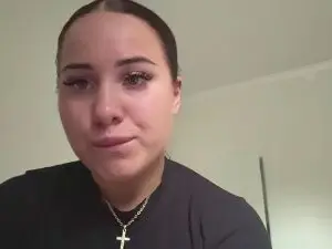 MapleInscoe  live sex cam