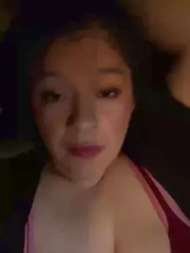 MissJulissaa  live sex cam