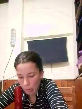 Melu021  live sex cam