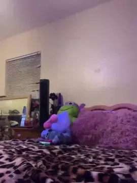 Bluedream420  live sex cam