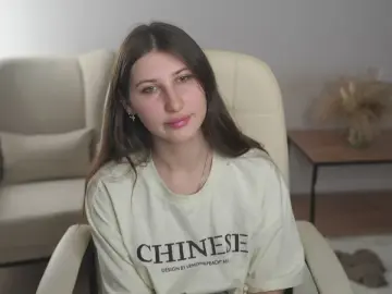 EmmalineBucaro  live sex cam