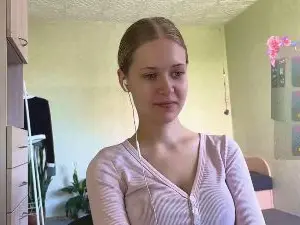 RaguelFoots  live sex cam