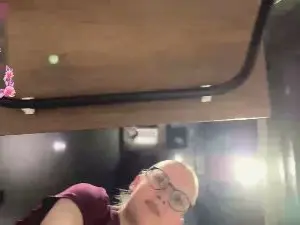 RaguelFoots  live sex cam