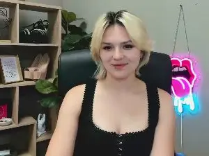 SweetLilyxo  live sex cam