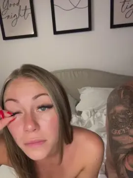 Blondie184  live sex cam